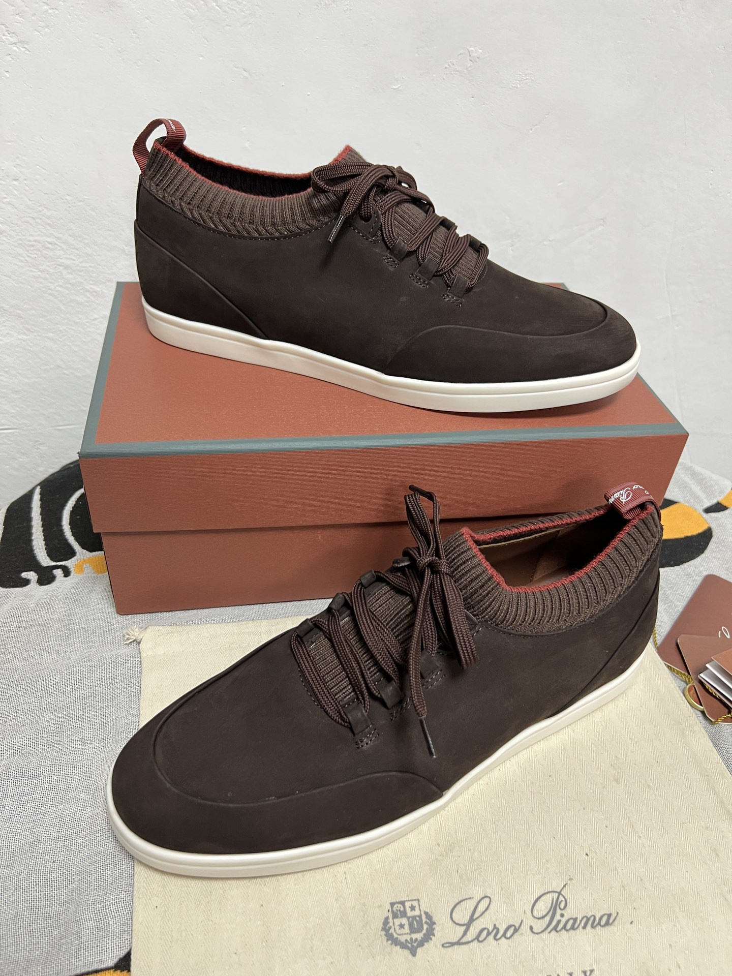 ua L**o p*ana soho walk sneaker