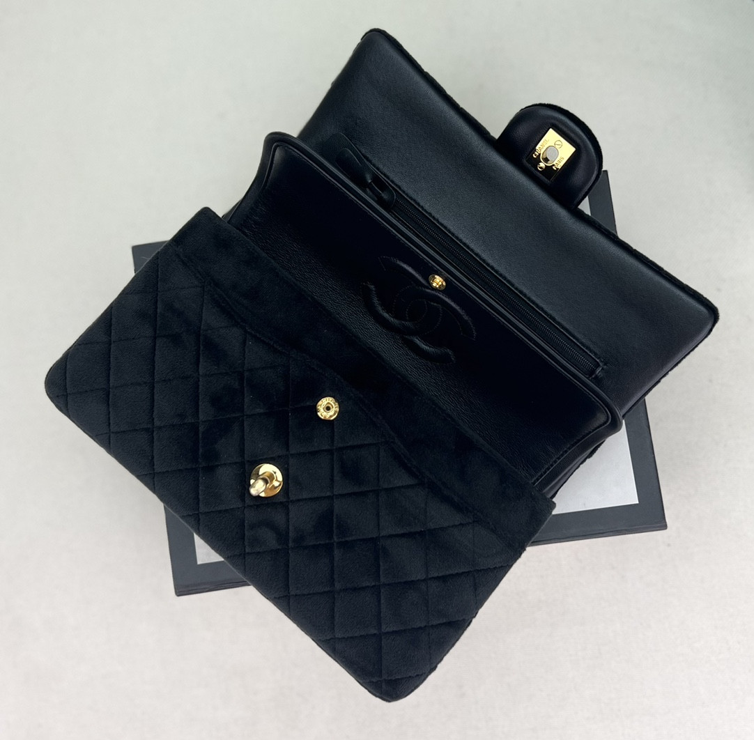 Ch*el classic flap bag 25cm