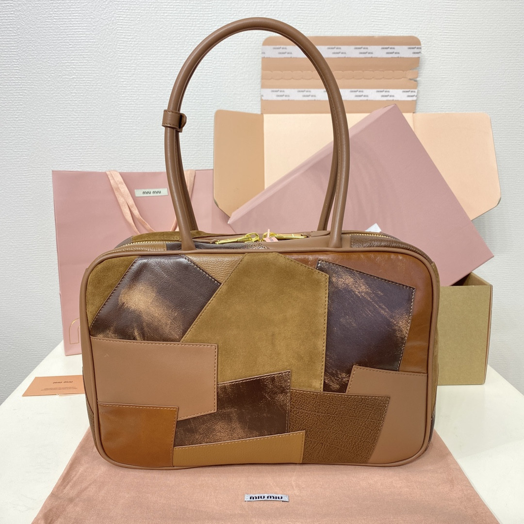 M1v M1v leather patchwork beau bag 23x34x10cm