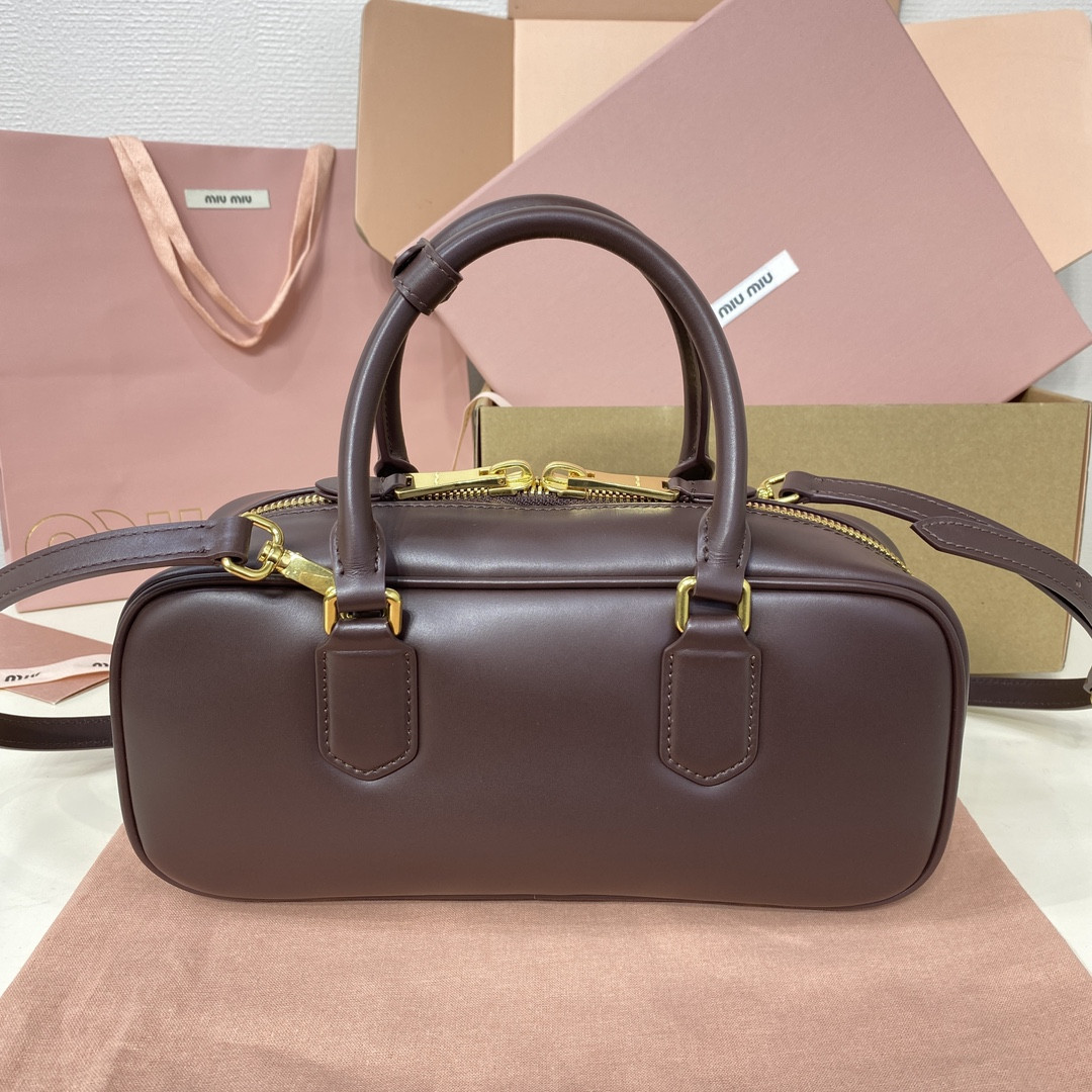 M1v M1v arcadie leather bag 12x27x9cm