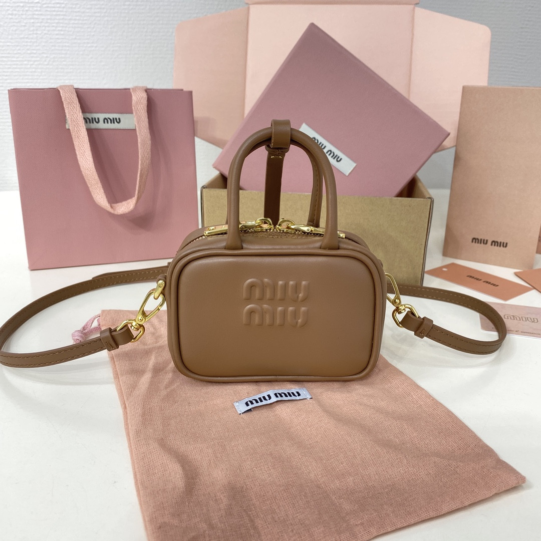 M1v M1v leather micro bag 7x11x4cm