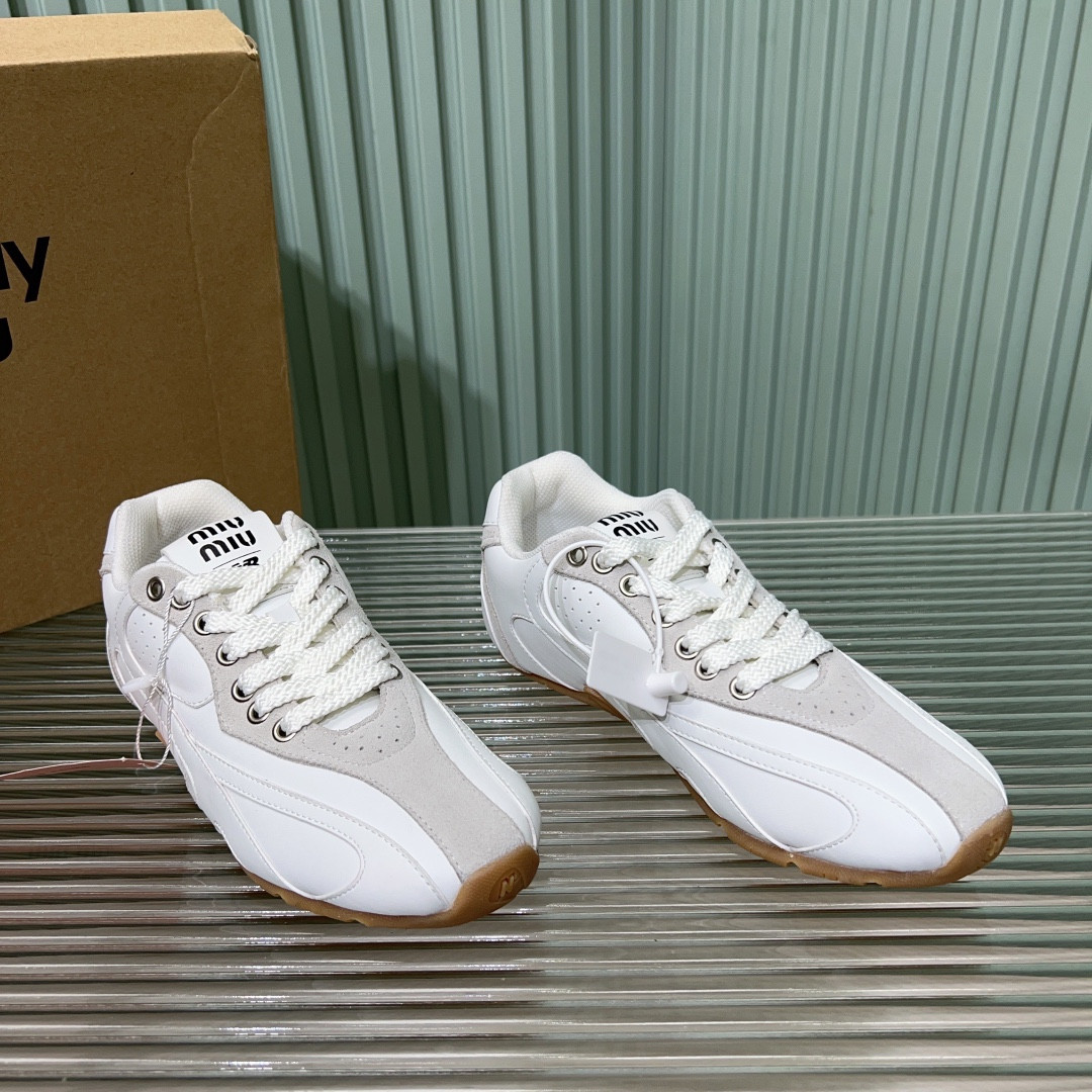 ua m1v m1v x new Ba1an*e sneaker