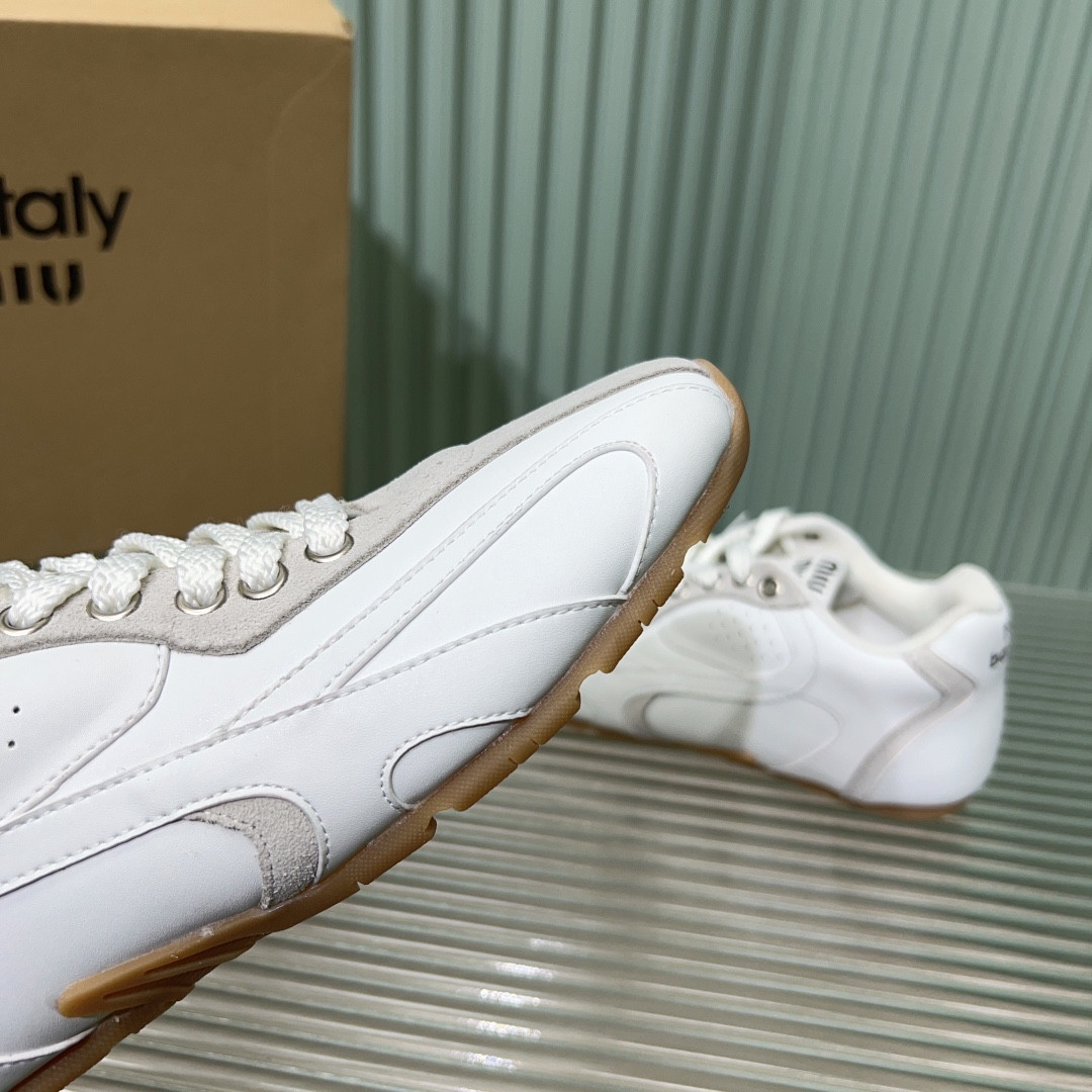 ua m1v m1v x new Ba1an*e sneaker