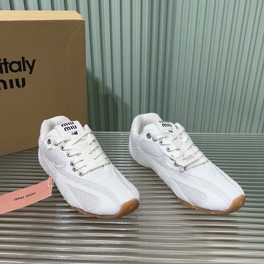 ua m1v m1v x new Ba1an*e sneaker