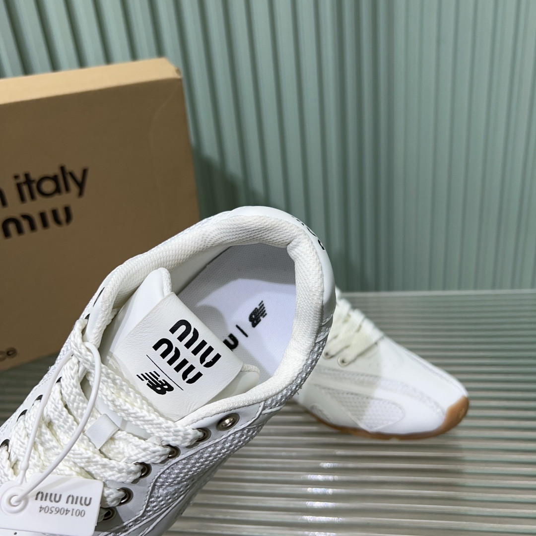 ua m1v m1v x new Ba1an*e sneaker
