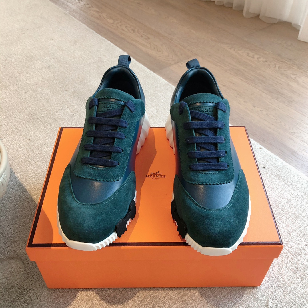 ua H**me5 bouncing sneaker