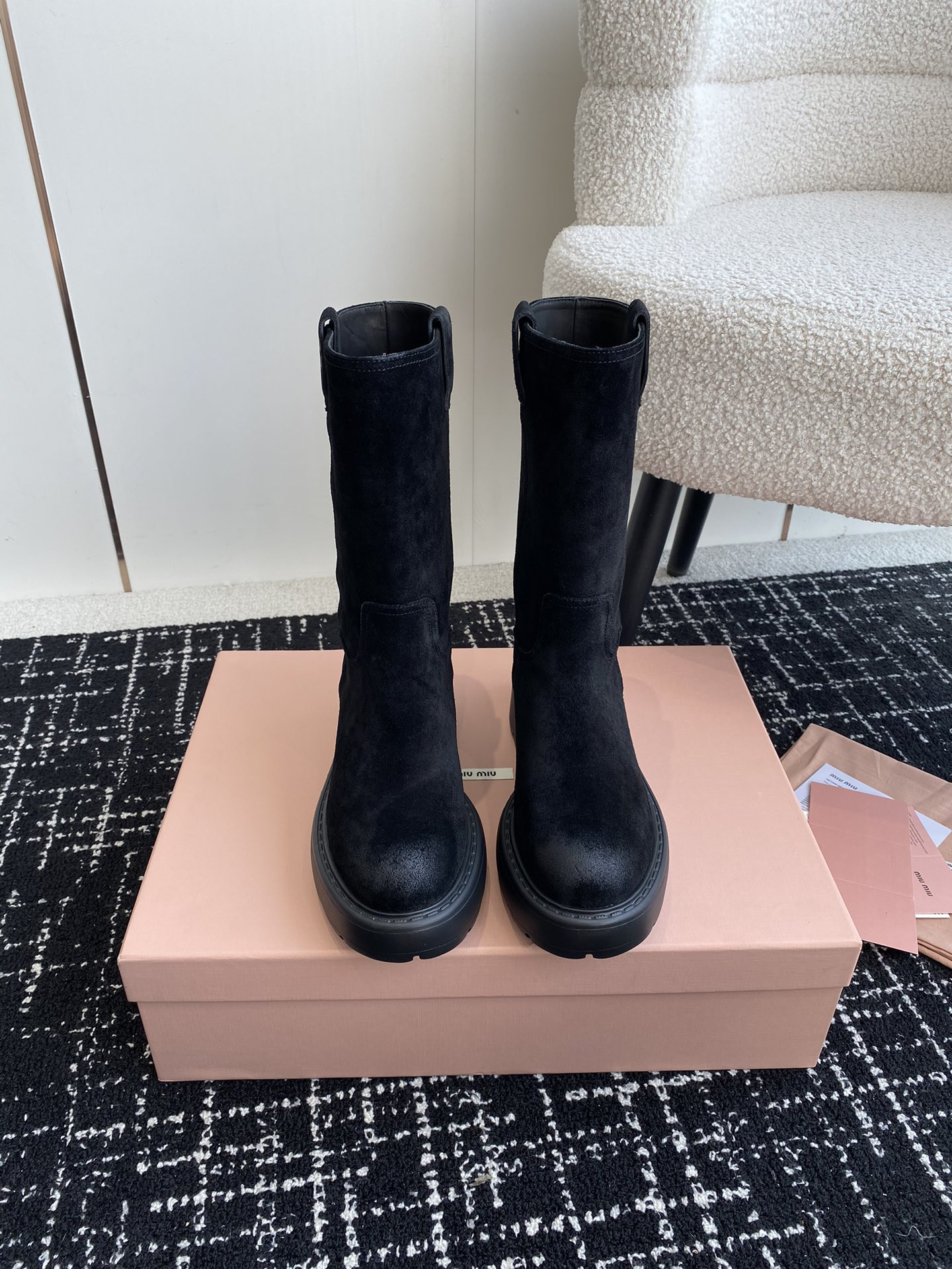 ua M1v M1v boot