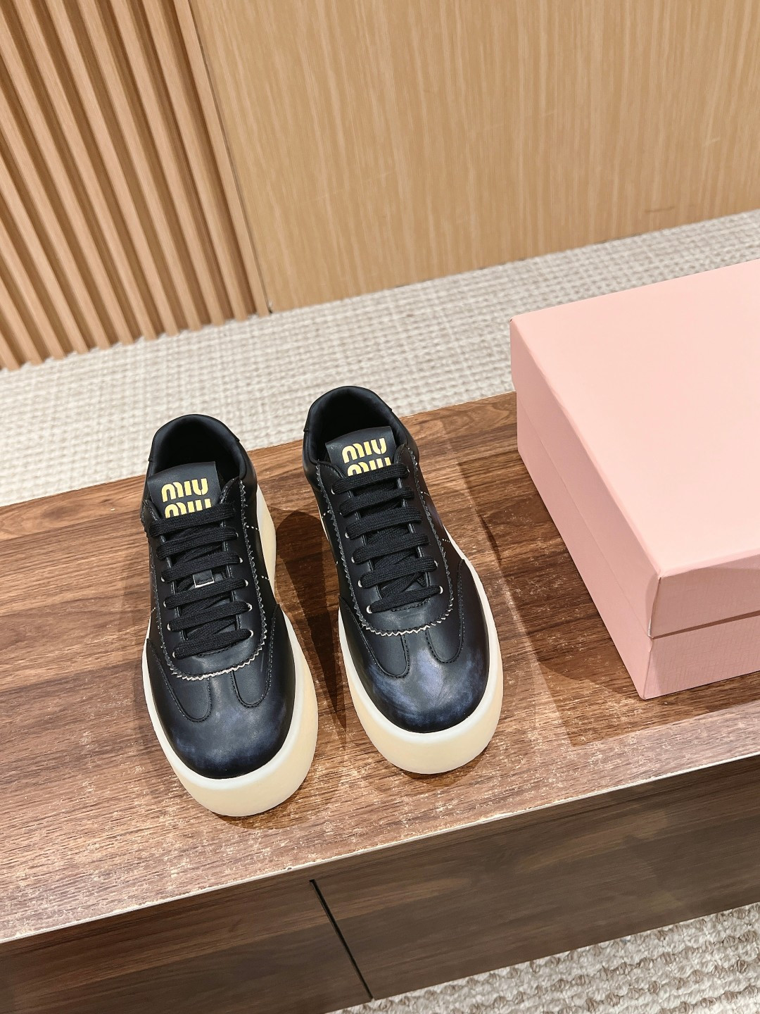 ua M1v M1v sneakers