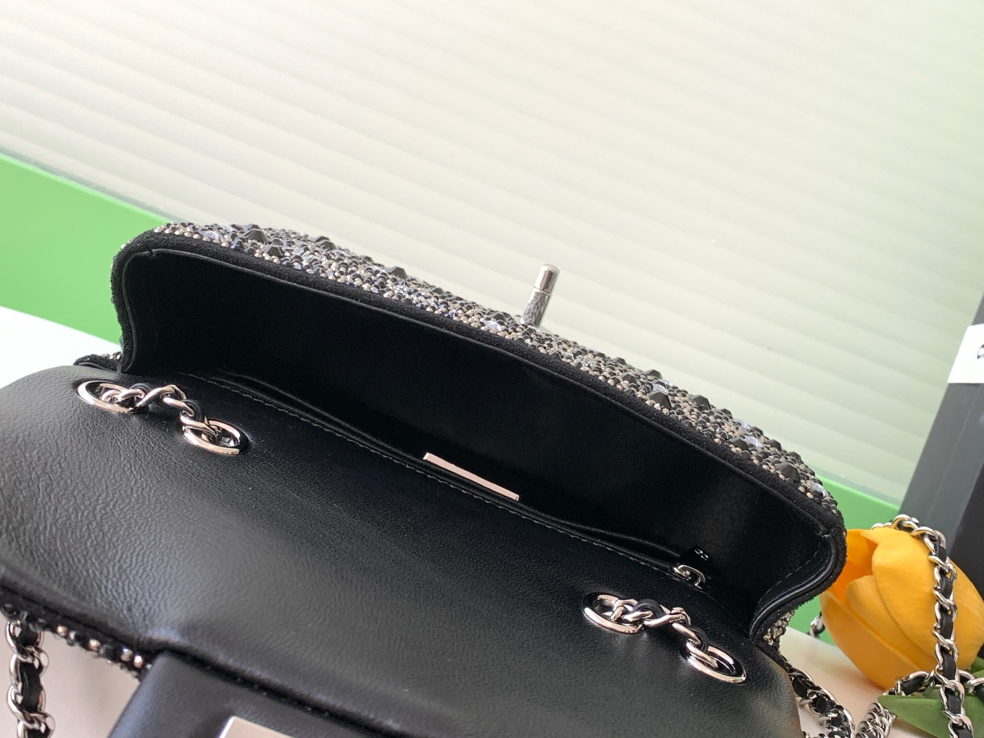 Ch*el flap bag 20cm