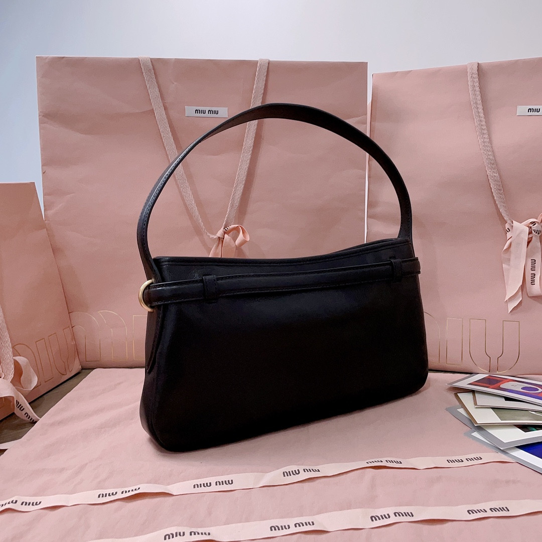 M1v M1v aventure nappa leather bag 5bc182 33x19x5cm