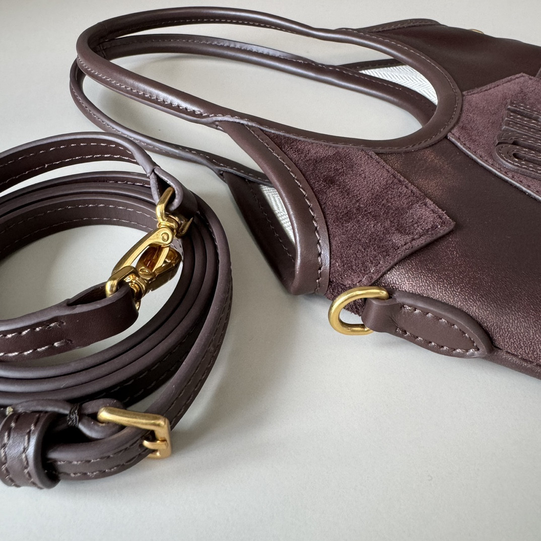 M1v M1v ivy leather handbag 24x20cm