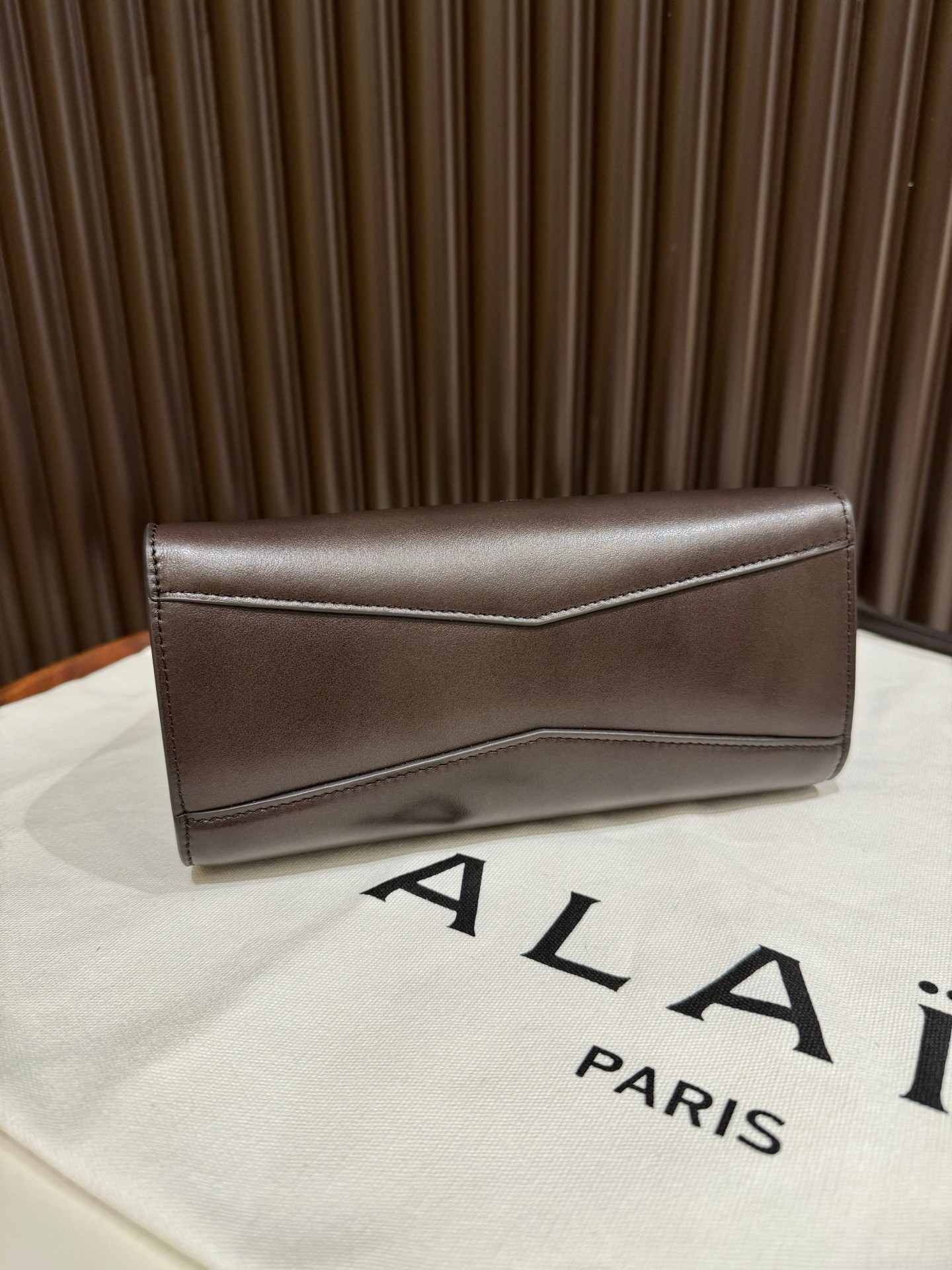 A1a1a LE CLICK SMALL SQUARE BAG 20x15x9cm