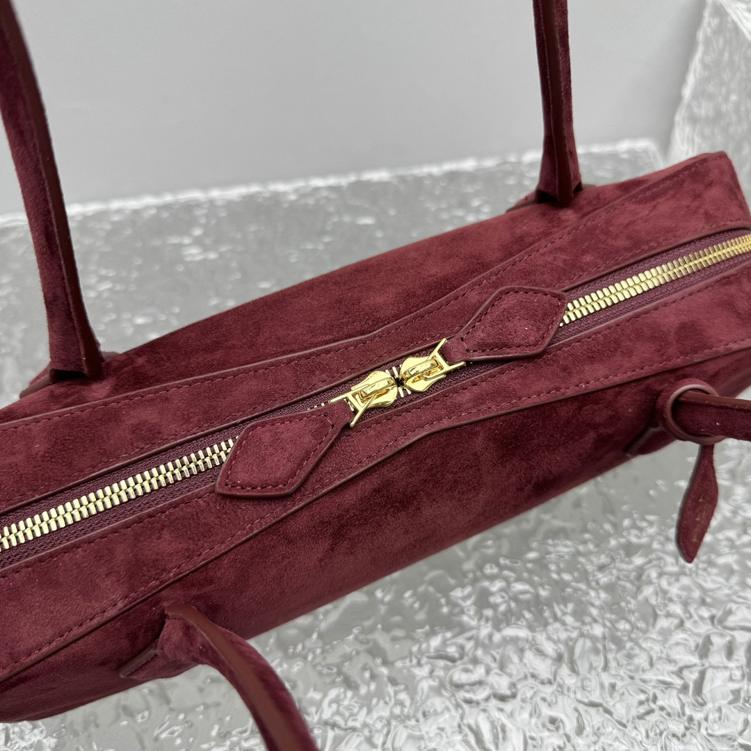 A1a1a LE TECKEL MEDIUM BAG 33x11x10cm