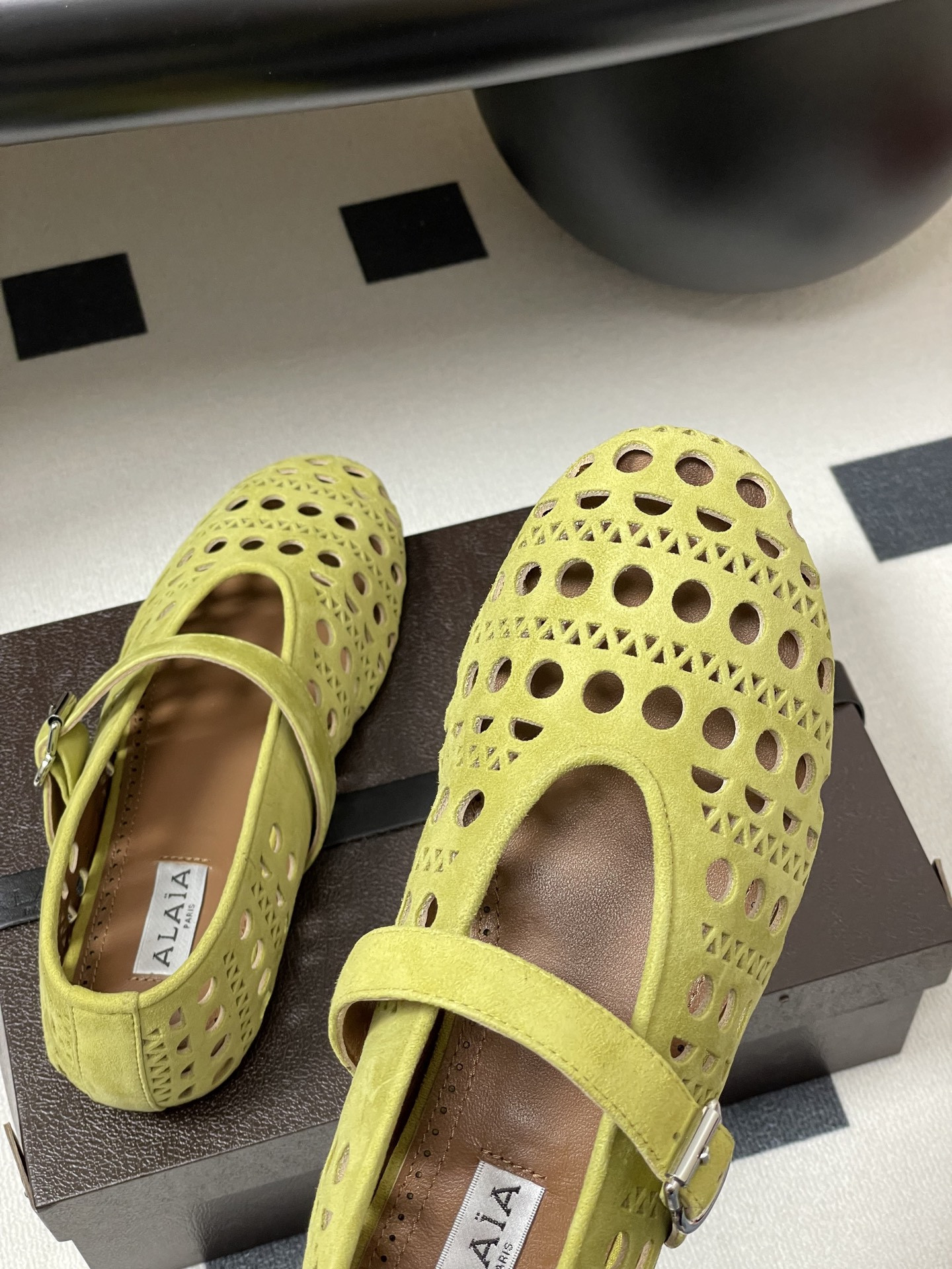 ua alaÏa vienne ballet flats(cusT0mized size 7-10 days production time)