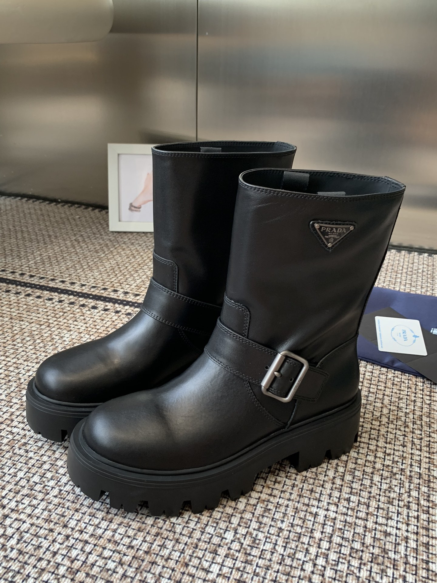 ua Pra*a boot