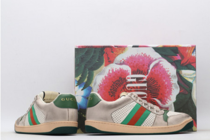 G*u*i ace embroidered low-top sneaker 9az1xj378j4