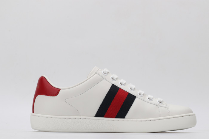 G*u*i low-top sneaker