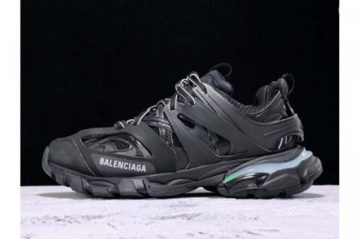 Ba1en*iaga sneaker tess.s.gomma black 555036w2gb11000