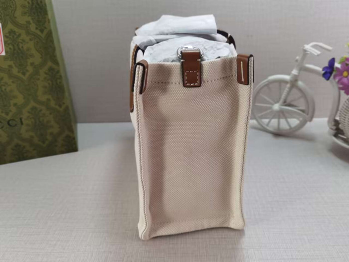 G*u*i bag