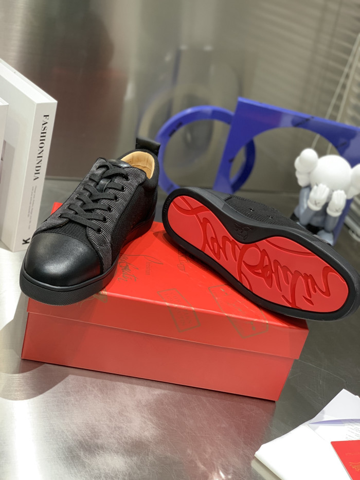 Chr1st1an louboutin l0vis junior spikes