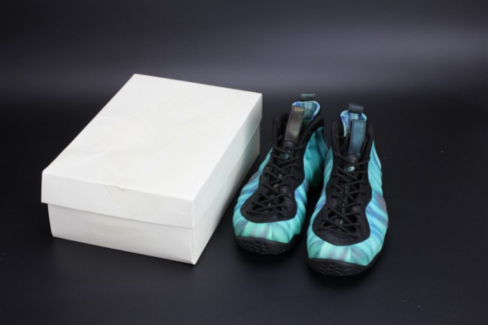 nike air foamposite one “N0r*hern lights” black/green mens 840559-001