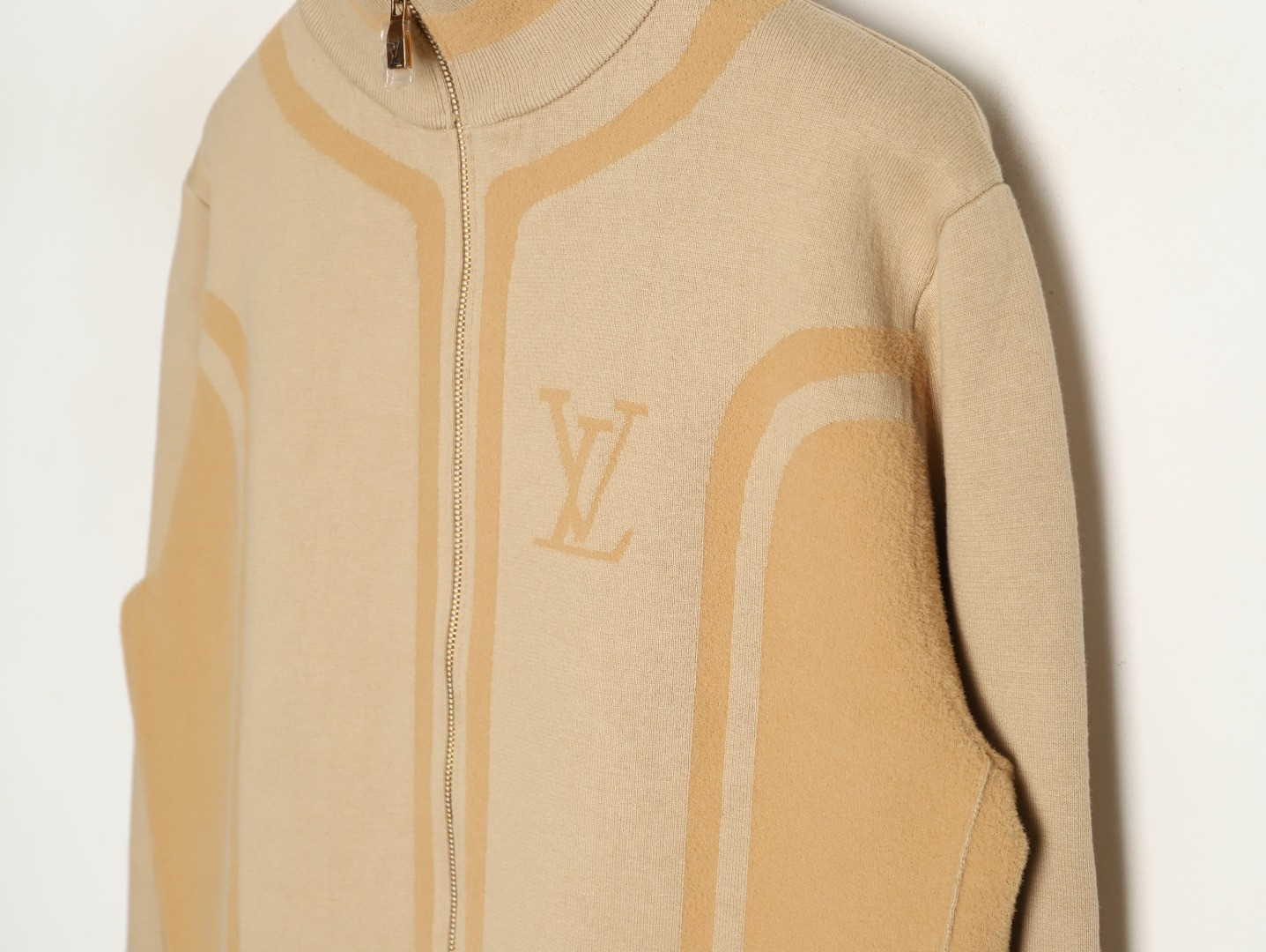 l0vis Vvtt0n coats