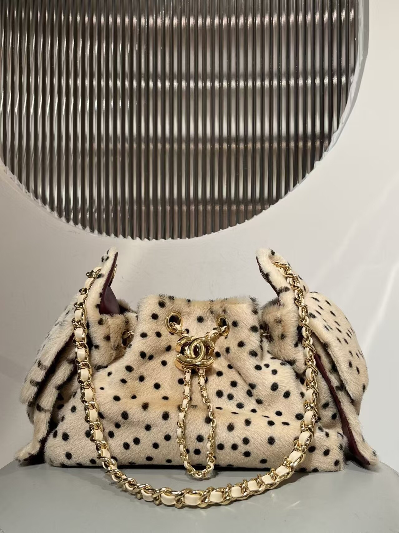 Ch**el 25c bucket bag 20x22x12.5cm