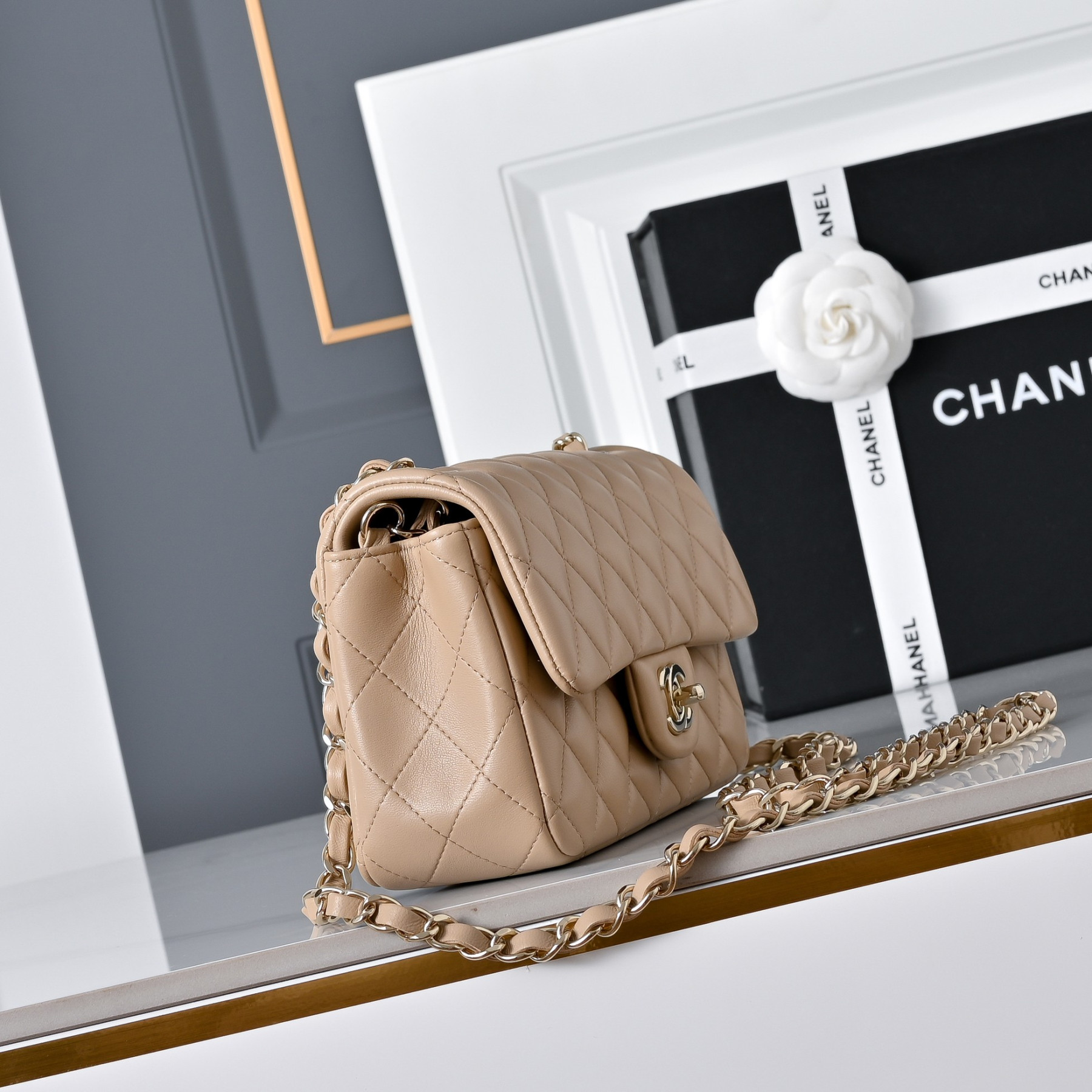 Ch**el mini flap bag 20x12x6.5cm