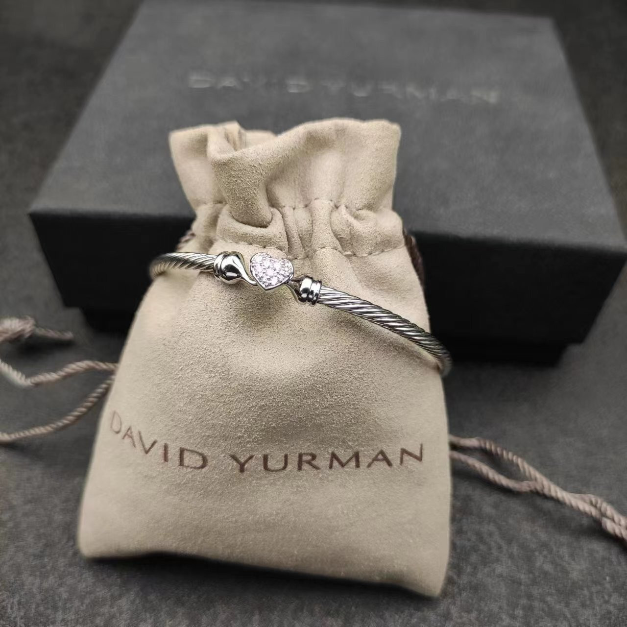 dau1d Yvrm*n 3mm hook bracelet(wrist circumference 15-18cm)