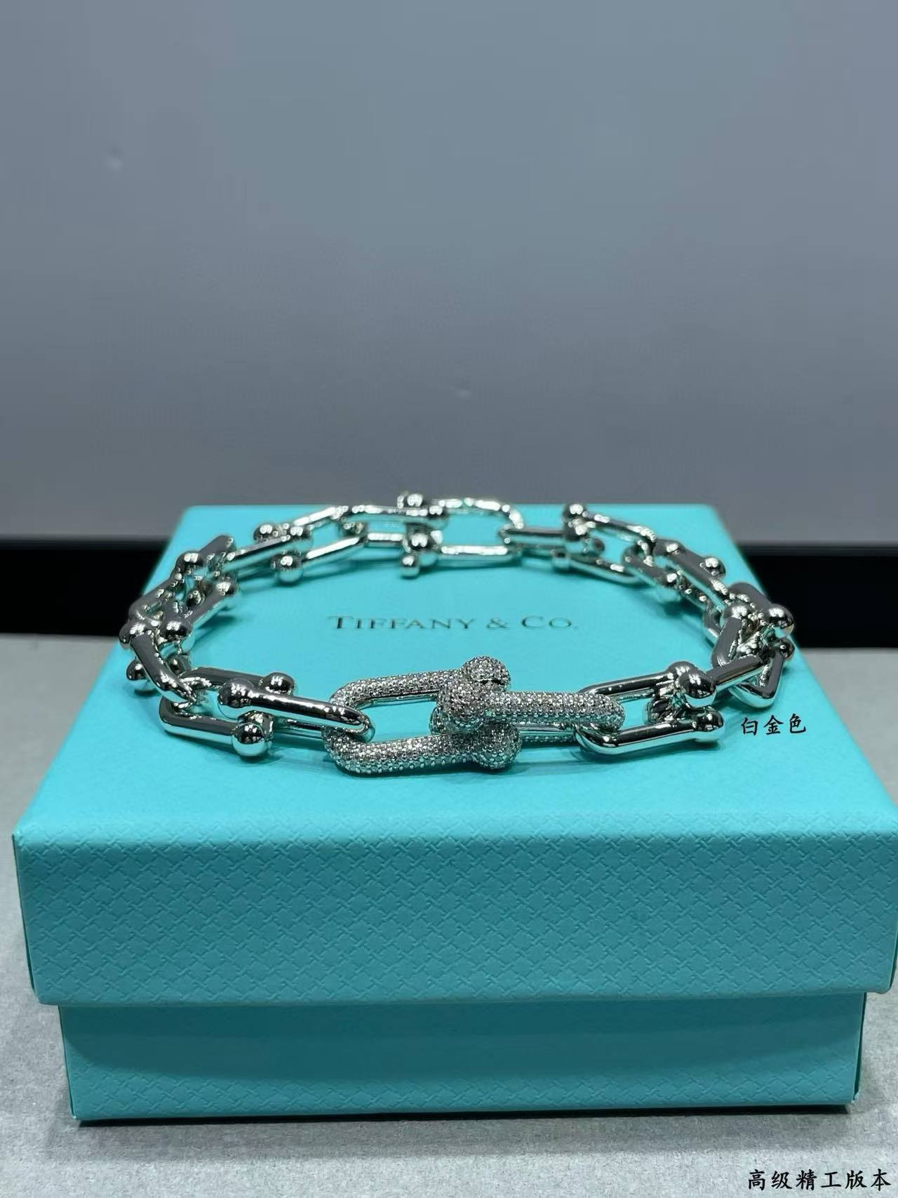 T*f*ny & co. hardwear link bracelet