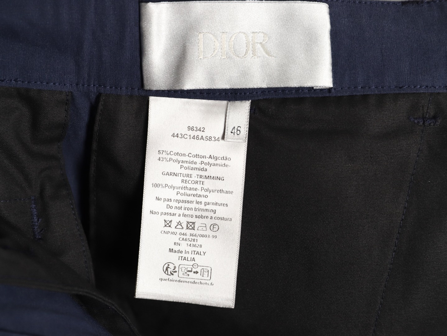 D10r pants