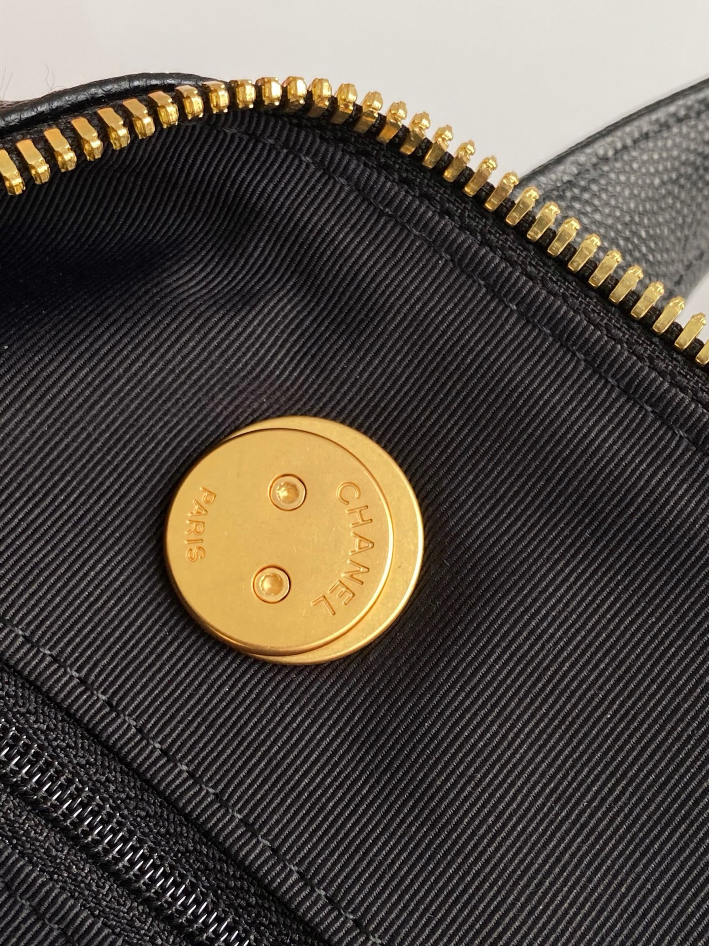 Ch**el large bowling bag as5579 17x31x13cm