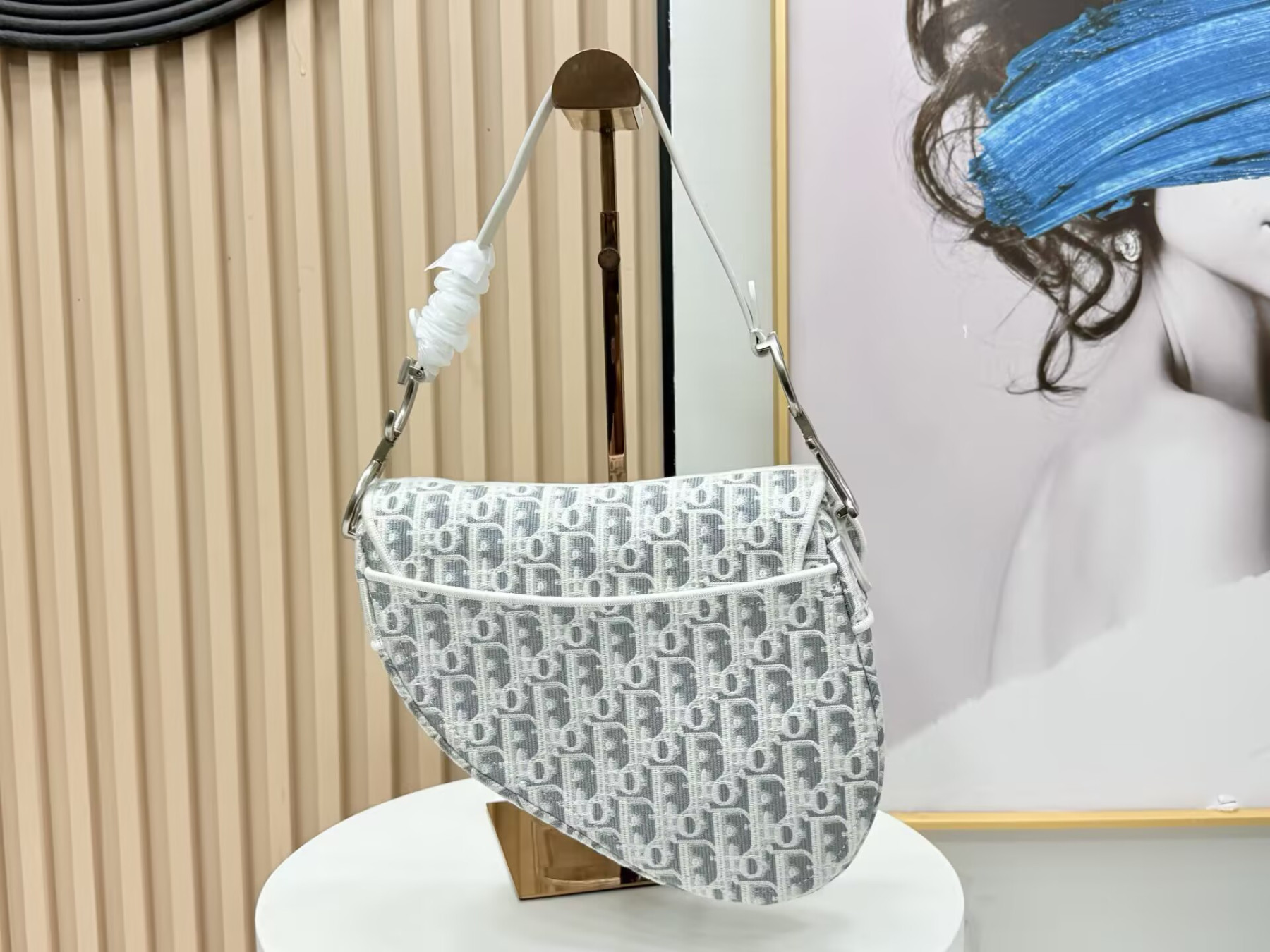 D10r saddle bag 24x6x18cm