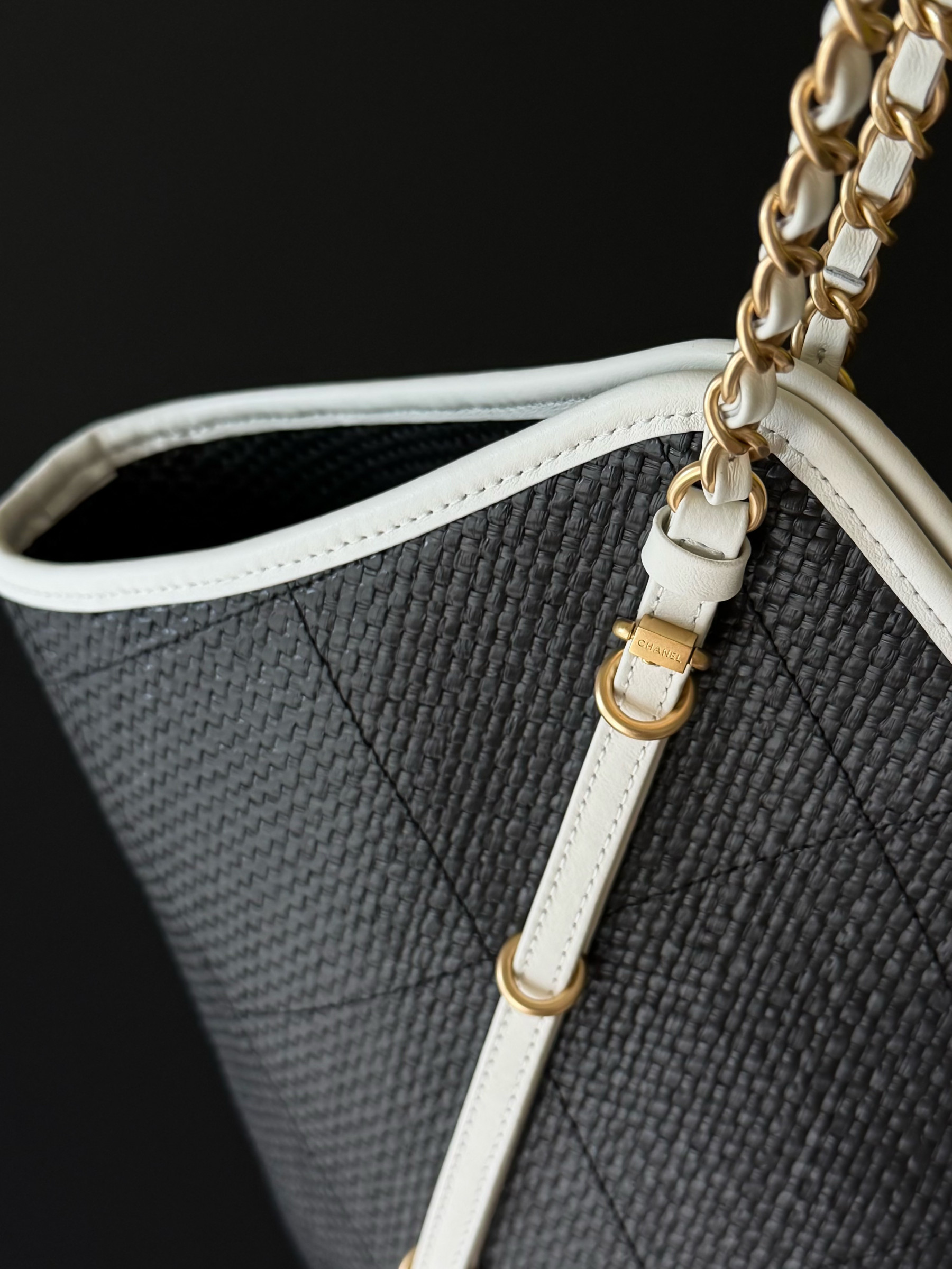 Ch**el maxi shopping bag as5463 36 x 59 x 13cm
