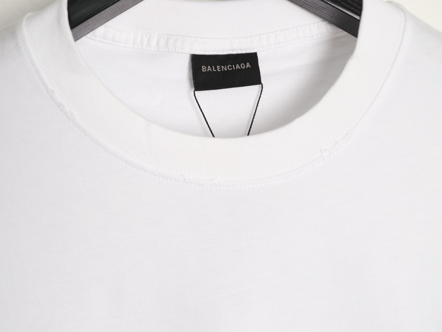 Ba1en*iaga short-sleeved t-shirt