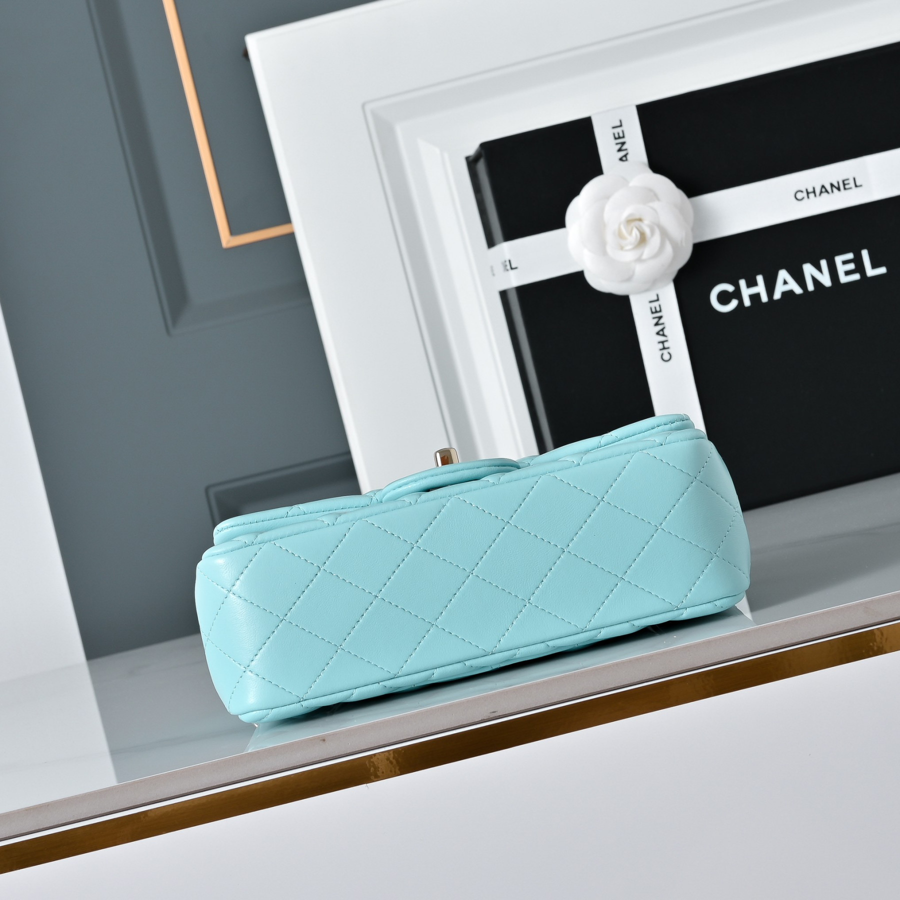 Ch**el mini flap bag 20x12x6.5cm