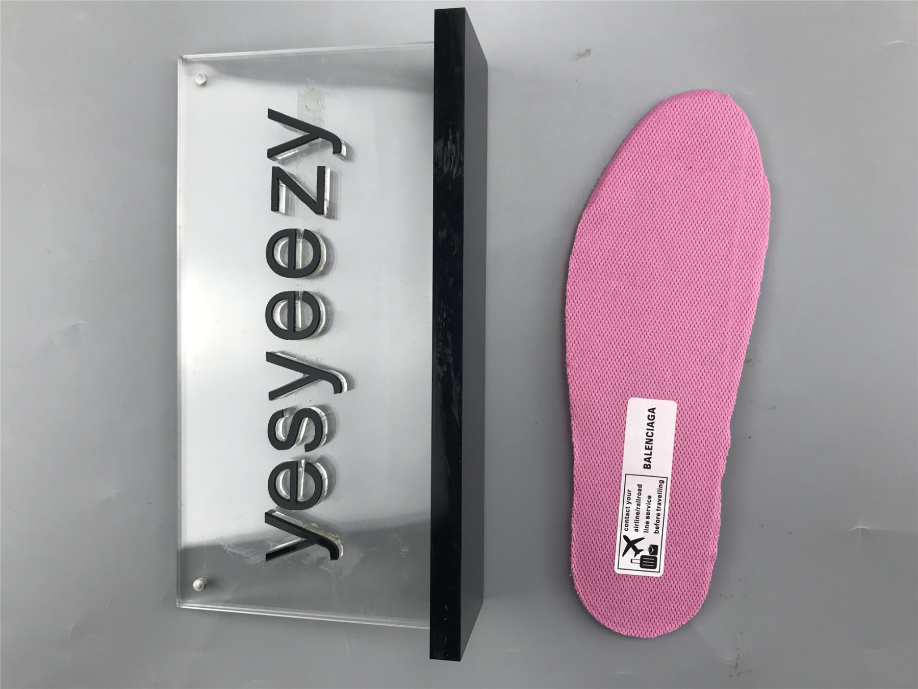 UA TRACK SNEAKER PINK WITH LED LIGHTS