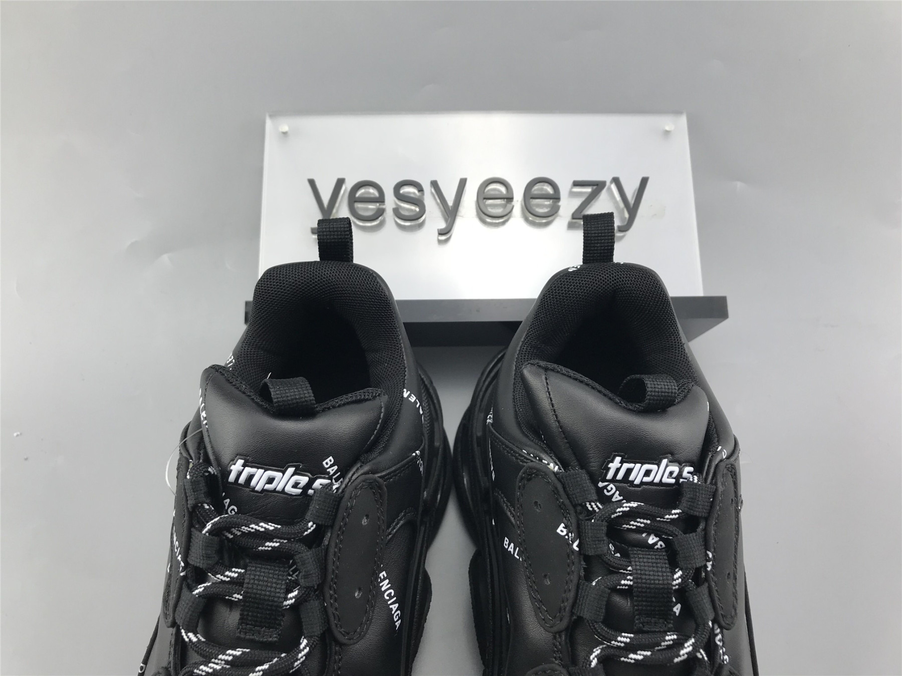 UA TRIPLE S SNEAKER BLACK