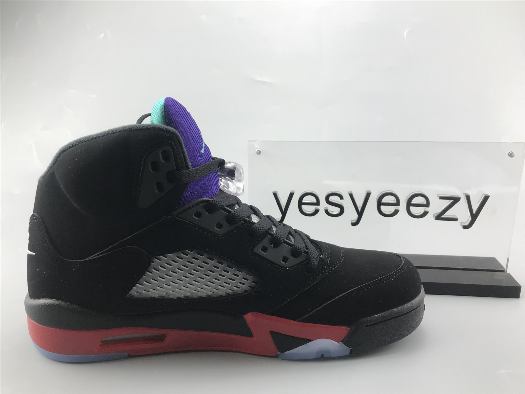 UA AIR JORDAN 5 RETRO "TOP 3"