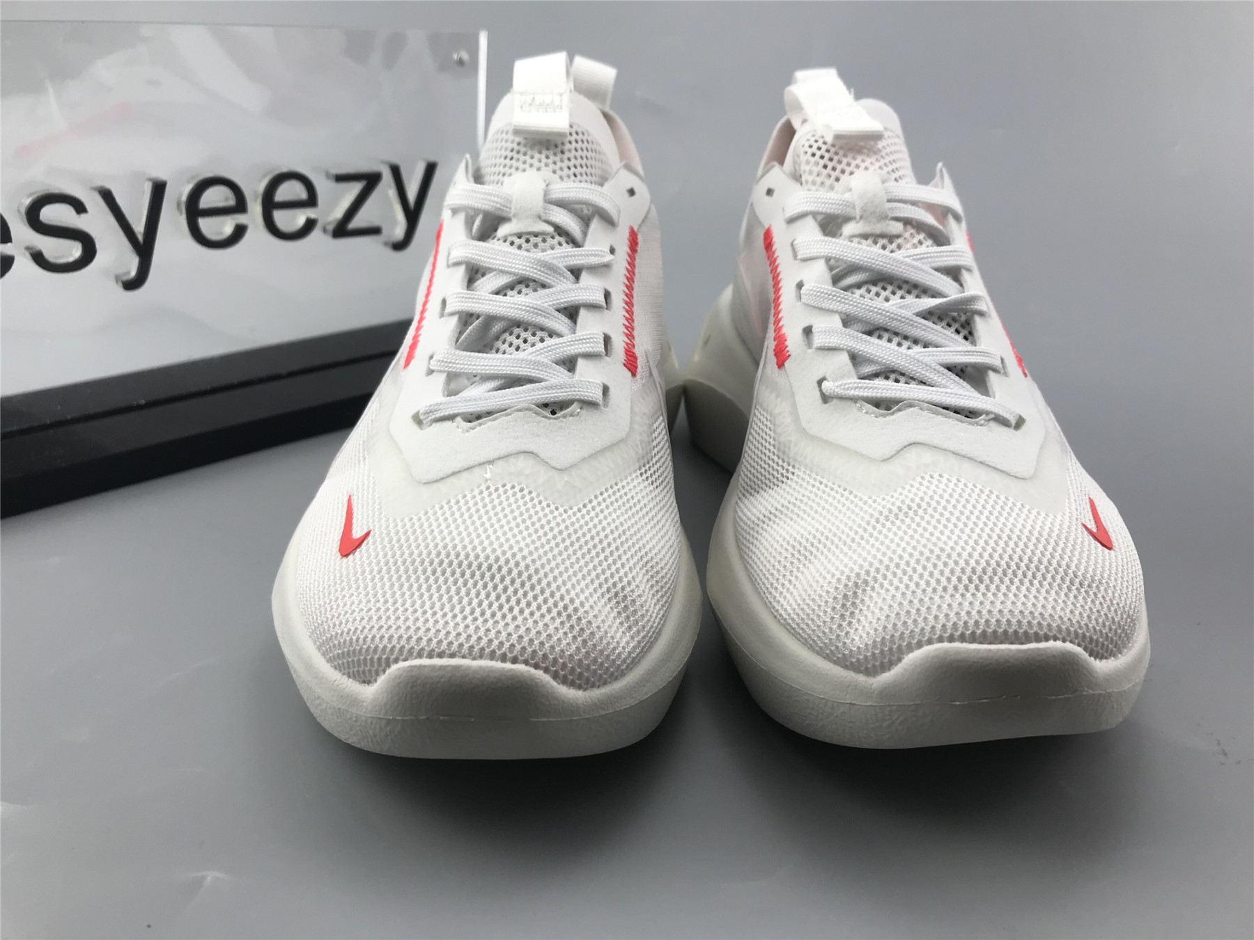 UA NIKE WMNS ZOOM VISTA LITE WHITE