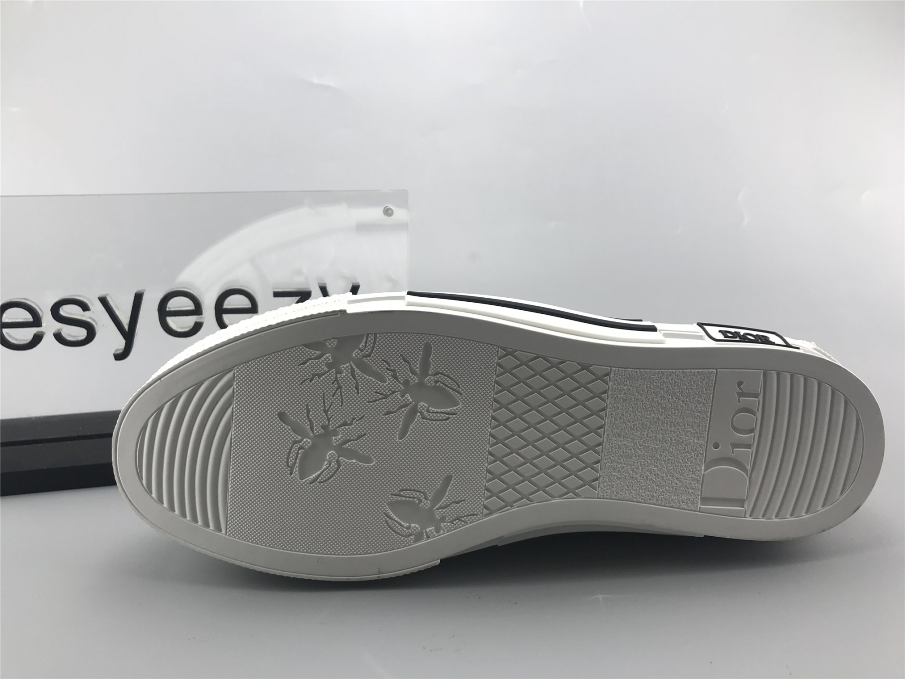ua D10r b23 high "D10r oblique"