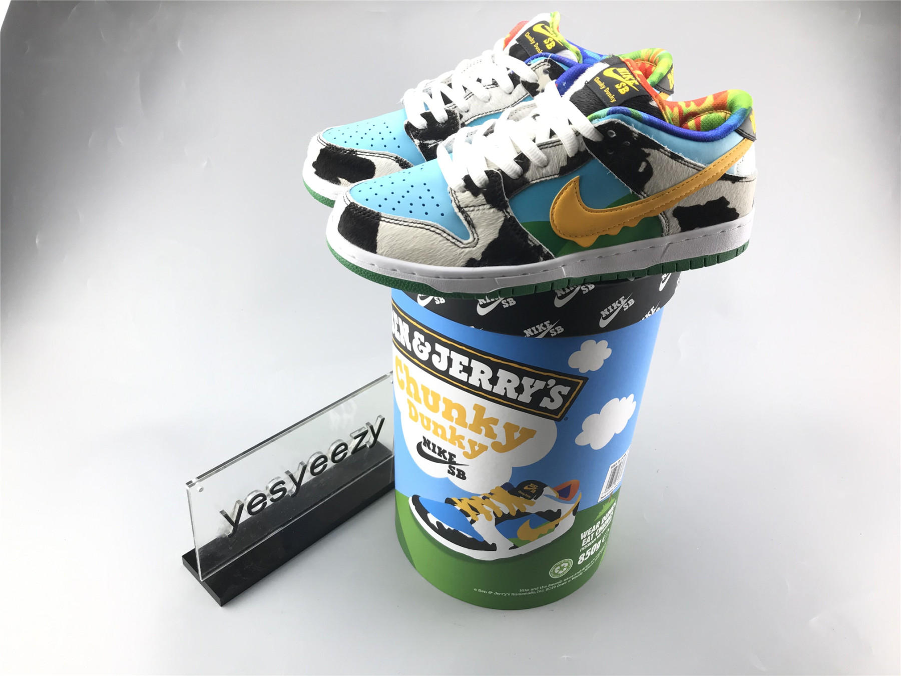 UA NIKE SB DUNK LOW X BEN & JERRY