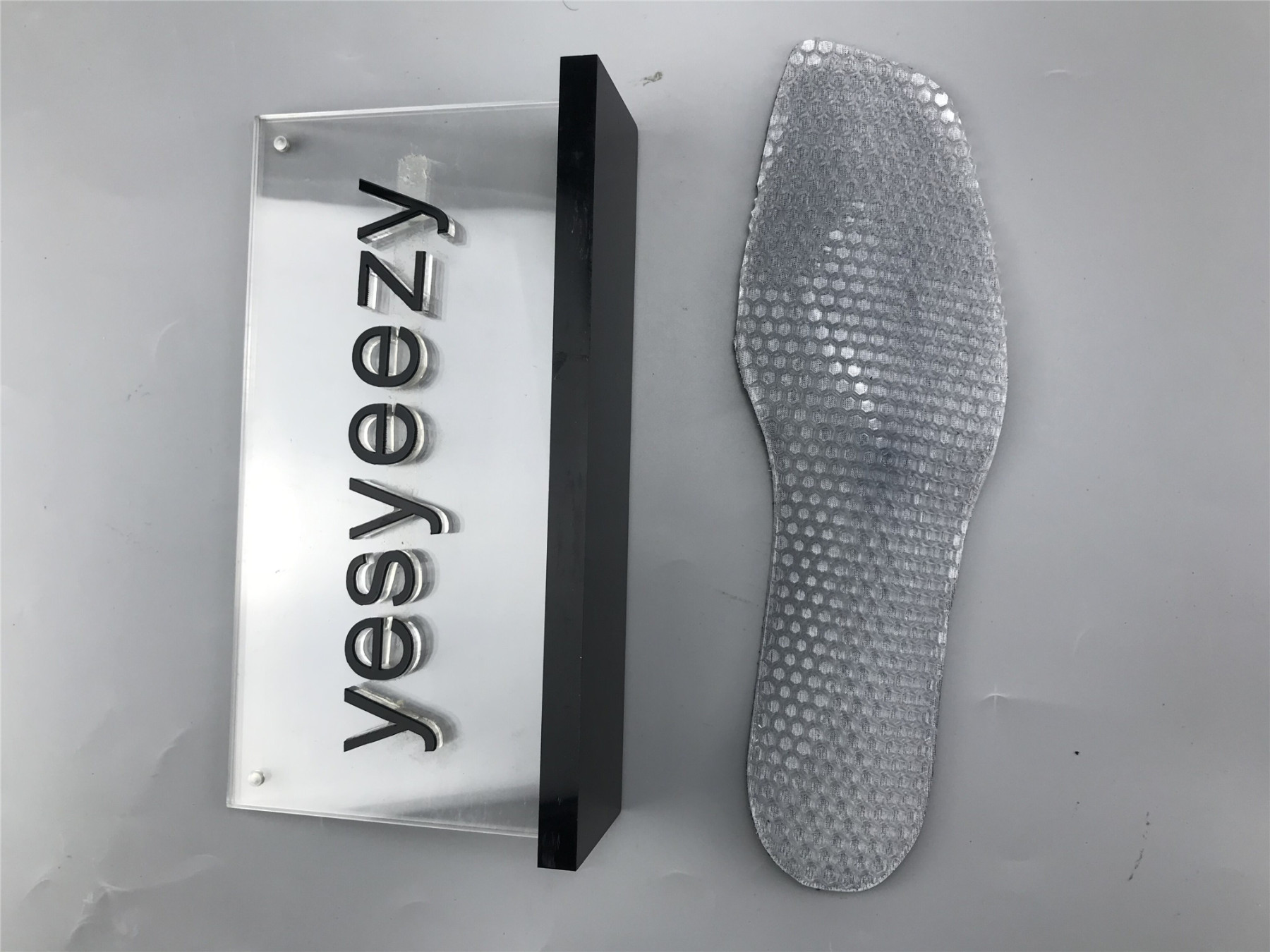 UA TYREX SNEAKER SILVER