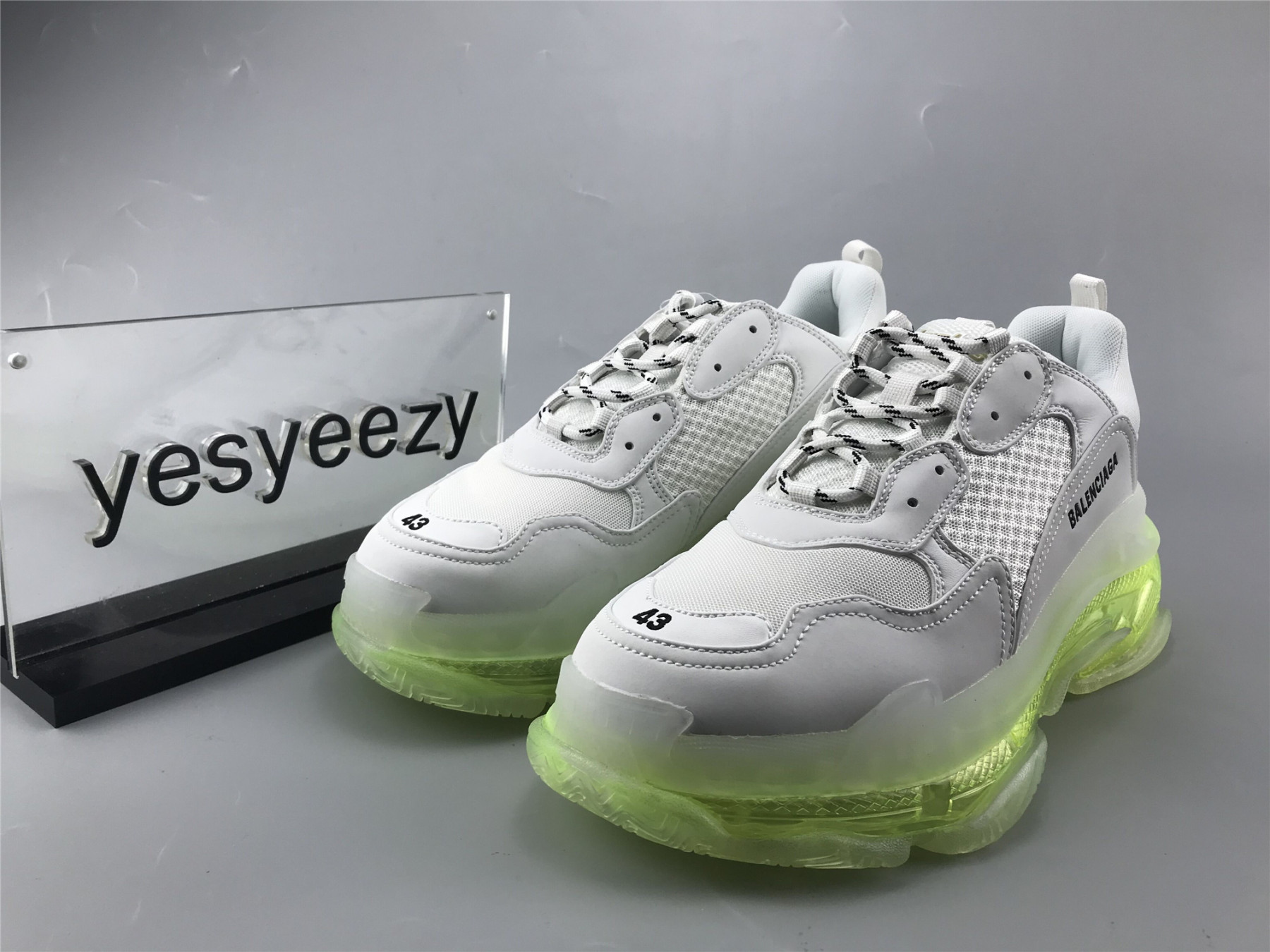 UA TRIPLE S CLEAR SOLE SNEAKER FLUORESCENT WHITE