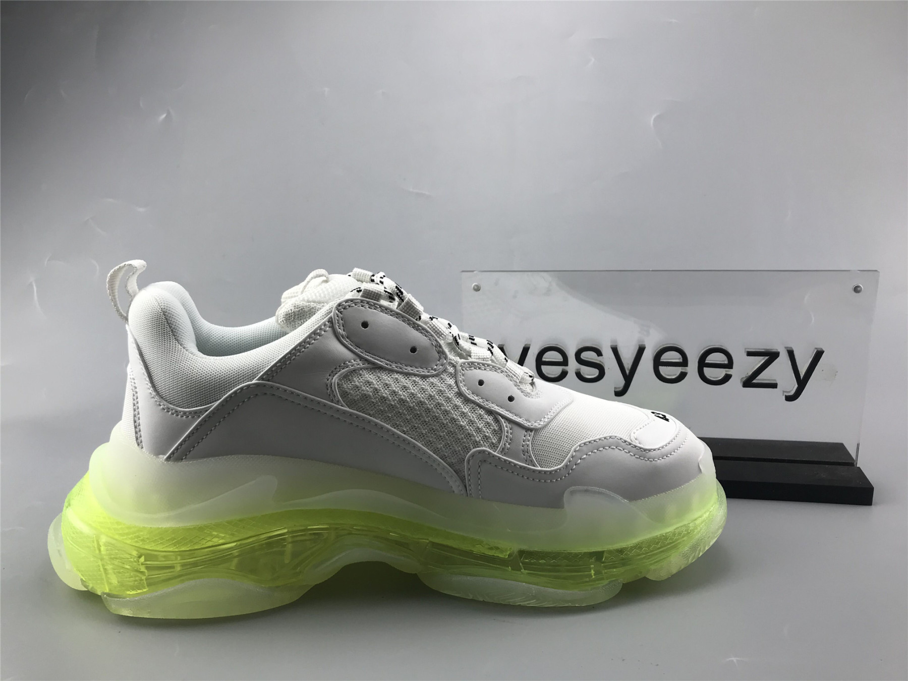 UA TRIPLE S CLEAR SOLE SNEAKER FLUORESCENT WHITE