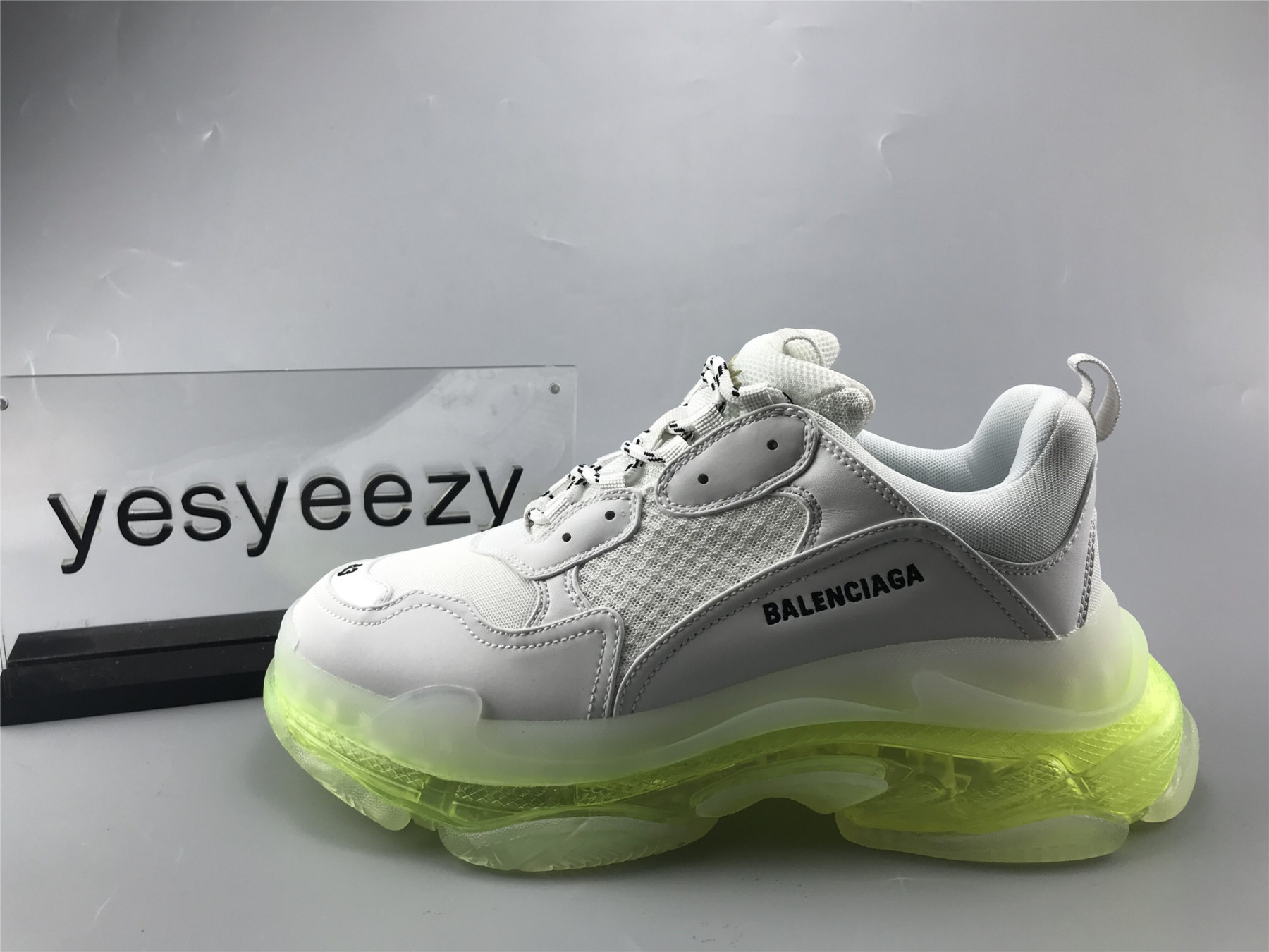 UA TRIPLE S CLEAR SOLE SNEAKER FLUORESCENT WHITE