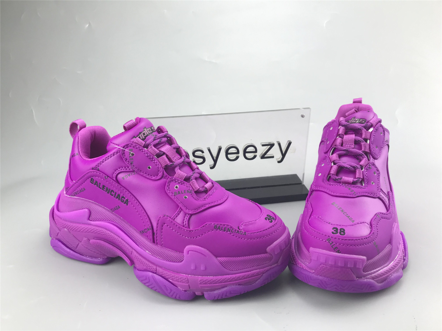 UA TRIPLE S CLEAR SOLE SNEAKER LETTER PLUM RED