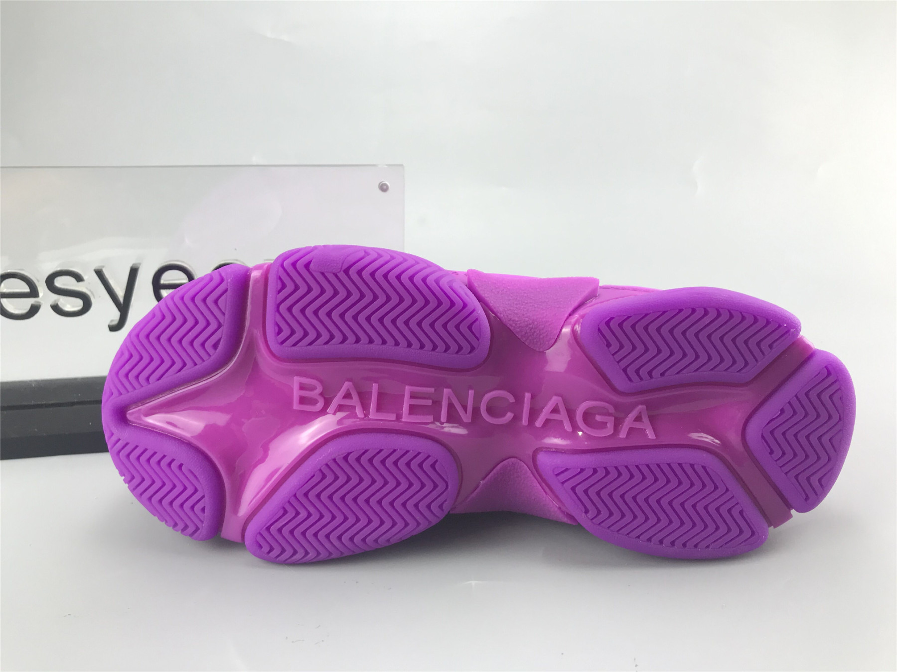 UA TRIPLE S CLEAR SOLE SNEAKER LETTER PLUM RED