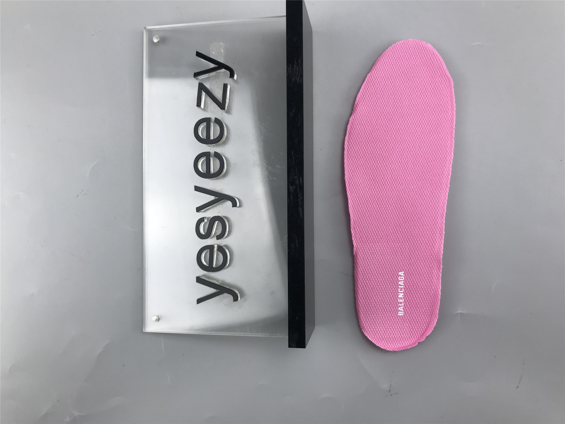 UA TRACK 2 TRAINER PINK