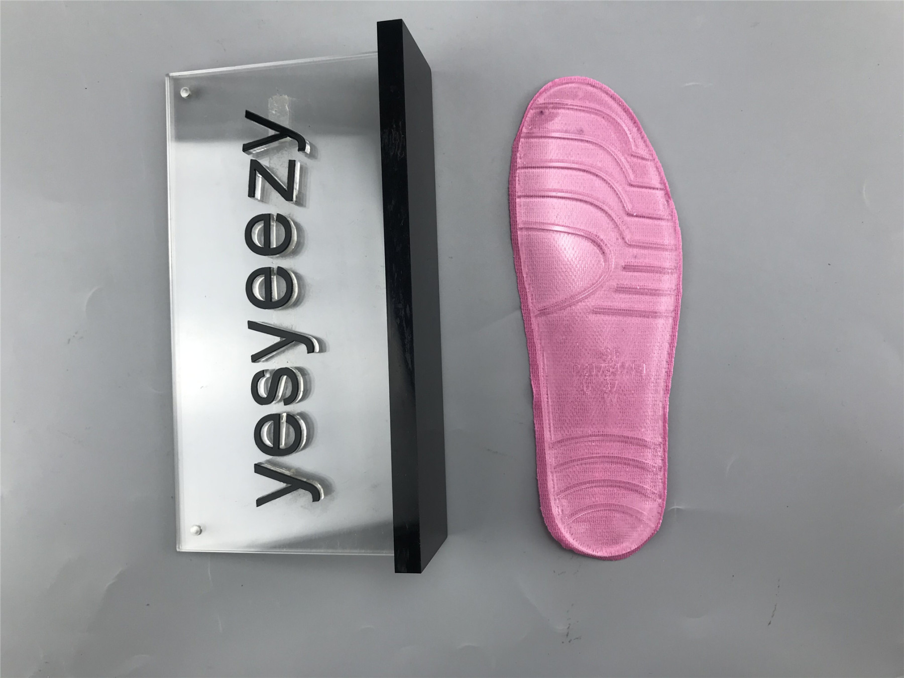 UA TRACK 2 TRAINER PINK